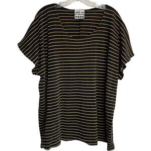 Meet Me in Miami Womens 2X Black Metallic Gold Striped Short Sleeve Sweater